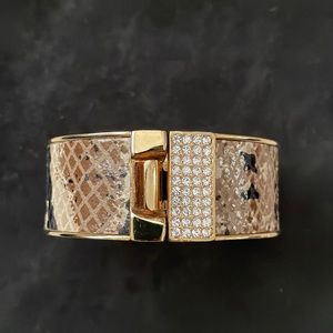 Animal print bracelet